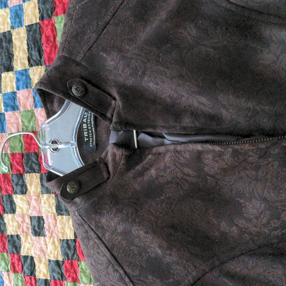 Jacket - Picture 6 of 7